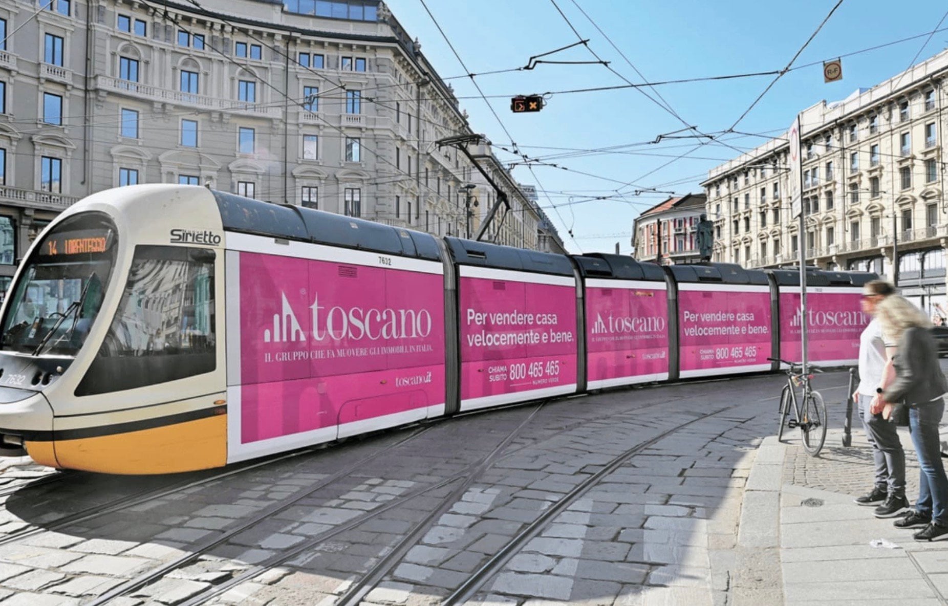 Outdoor advertisment campaigns